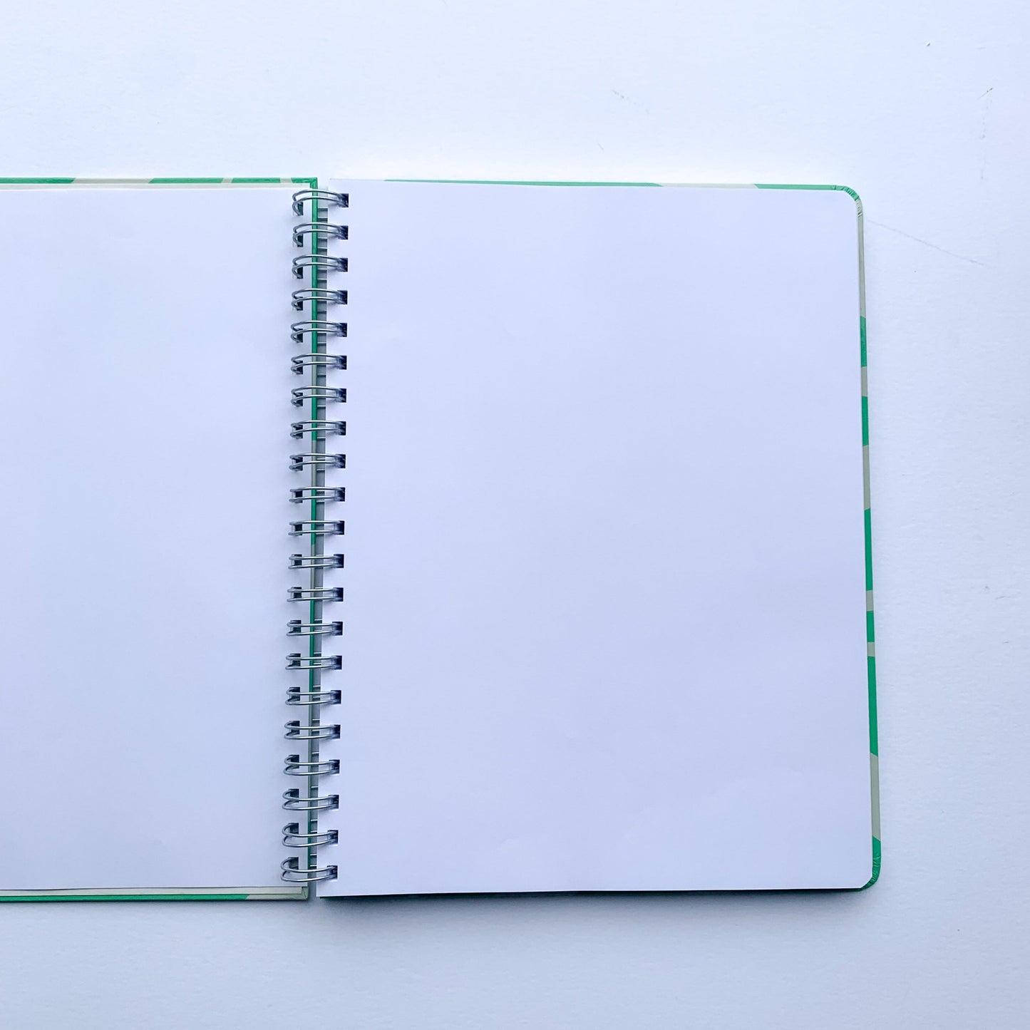 Cuaderno Zebra Grande